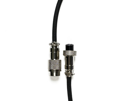 Cable negro en espiral para teclado mecánico
